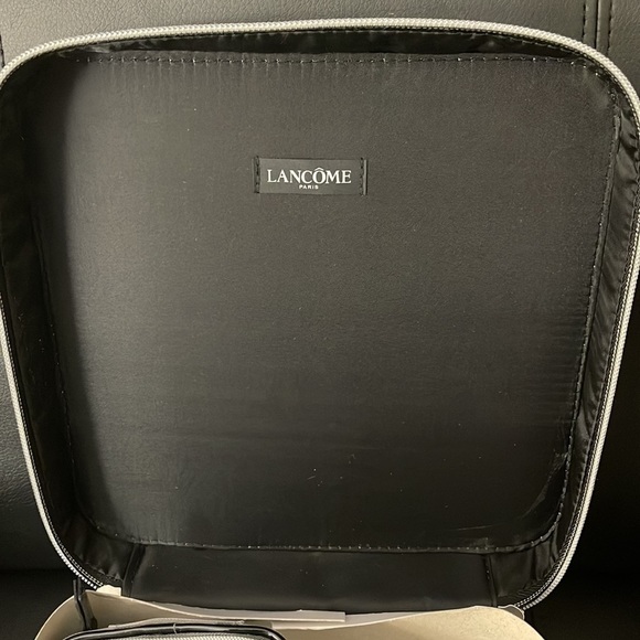 Lancome cute organizer suitcase box set - Picture 7 of 8